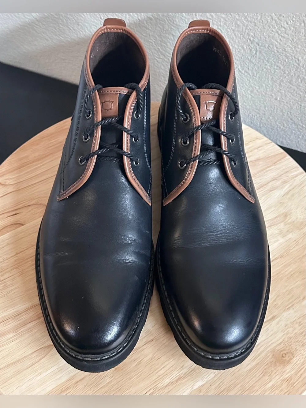 Florsheim Casey Chukka Boot 13255 Mens Black Leather Lace Up Dress Boot 9.5D